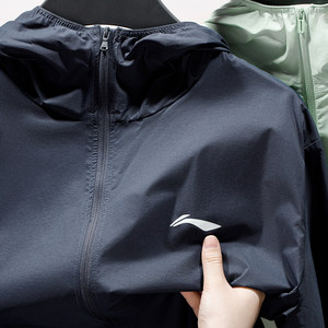 
Li Ning jacket men's 2025 summer new ice-sensing running training casual sports hooded windbreaker AFDV261