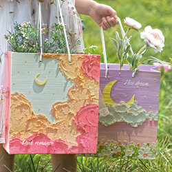 Creative Oil Painting Gift Bag, Artistic Tote Bag, Exquisite Holiday Bouquet Packaging for Men and Women, Birthday Gift Paper Bag