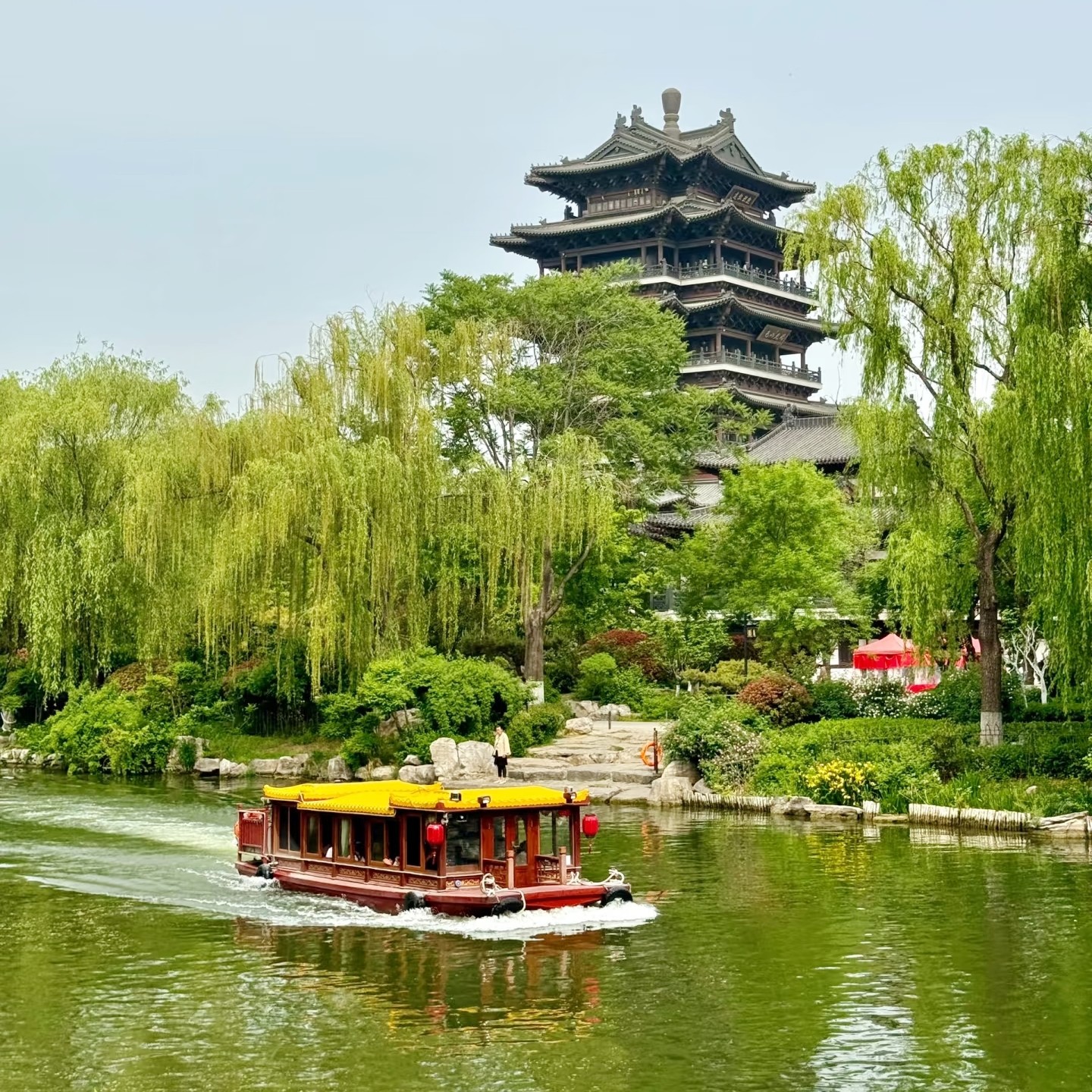 【秋冬精选】济南千佛山趵突泉大明湖曲水亭街一日游·大笙说精讲