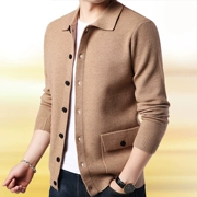 Áo cardigan nam áo khoác ngoài trung niên xuân thu mỏng màu trơn dáng rộng cổ áo len áo len top bố mặc