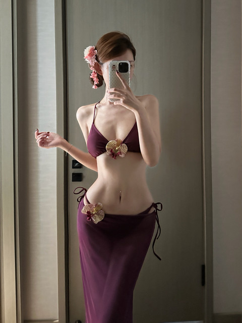 Royal Sister Goddess Purple Sexy Strap Split Skirt Bikini Three-piece Hot Spring Beach Resort Swimsuit Long Skirt