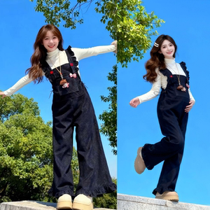 
2025 maternity wear autumn and winter new style cute plus velvet and thickened ear-hem overalls with bottoming top suit
