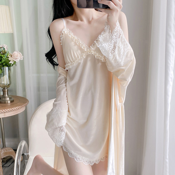 
Sexy Pajamas for Women Autumn and Winter Gold Velvet New Lace Suspender Nightgown with Breast Pad Large Size High-end Home Clothes