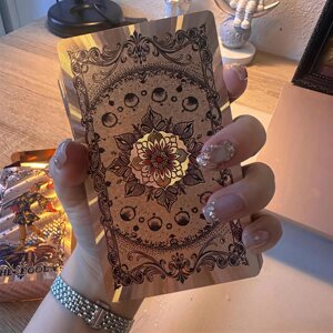 
Classic and popular Waite Tarot new gold foil tarot 78-piece full set of high-value PVC novice entry cards