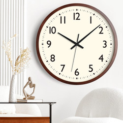 American-Style Wooden High-End Minimalist Wall Clock for Living Room, French Vintage Cream-Style Clock, Wall-Mounted Home Clock