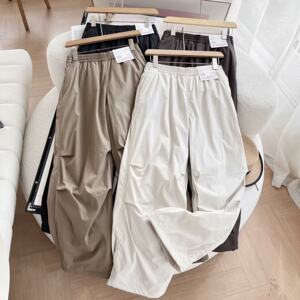 
Japanese single fitting room autumn and winter new outdoor sports elastic waist casual pants plus velvet all-match workwear paratrooper pants for women