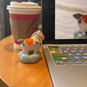 
Money will come soon. Jingdezhen Ceramic Turning Pony Ornament Office Decompression Healing New Year Gift