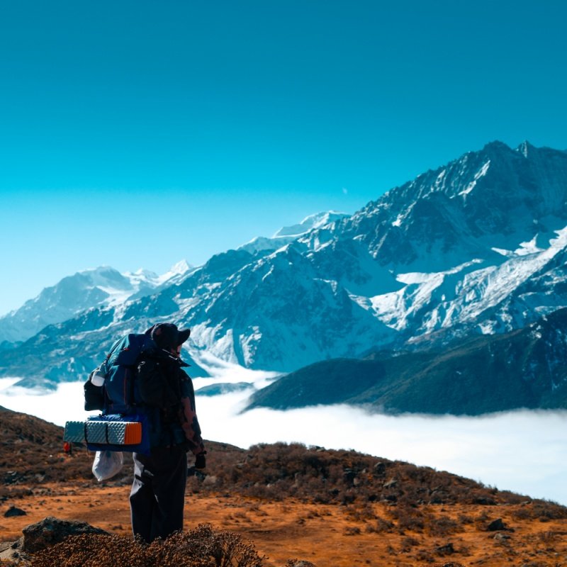 川西野马海子徒步·野马海子折多山蓝冰海子中谷村温泉轻奢3日游