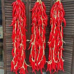 Simulated Red Peppers, Fake Corn, Garlic, Peanuts, Vegetables and Fruits, Farmhouse Restaurant Courtyard Model Decorations, Hanging Skewers