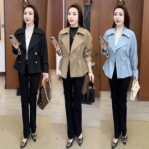 Short windbreaker jacket for women Spring and Autumn 2025 This year's new trendy small waist-hugging fashion casual top