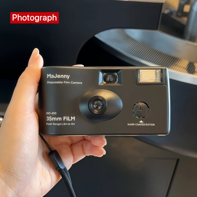 Photograph Hegel disposable film camera film niche birthday gift for girls, boys and girlfriends