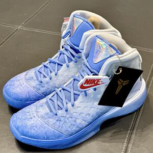 
Nike Zoom Kobe 3 Nike Kobe 3 basketball shoes, wrapped mesh, shock-absorbing, comfortable and versatile high-top