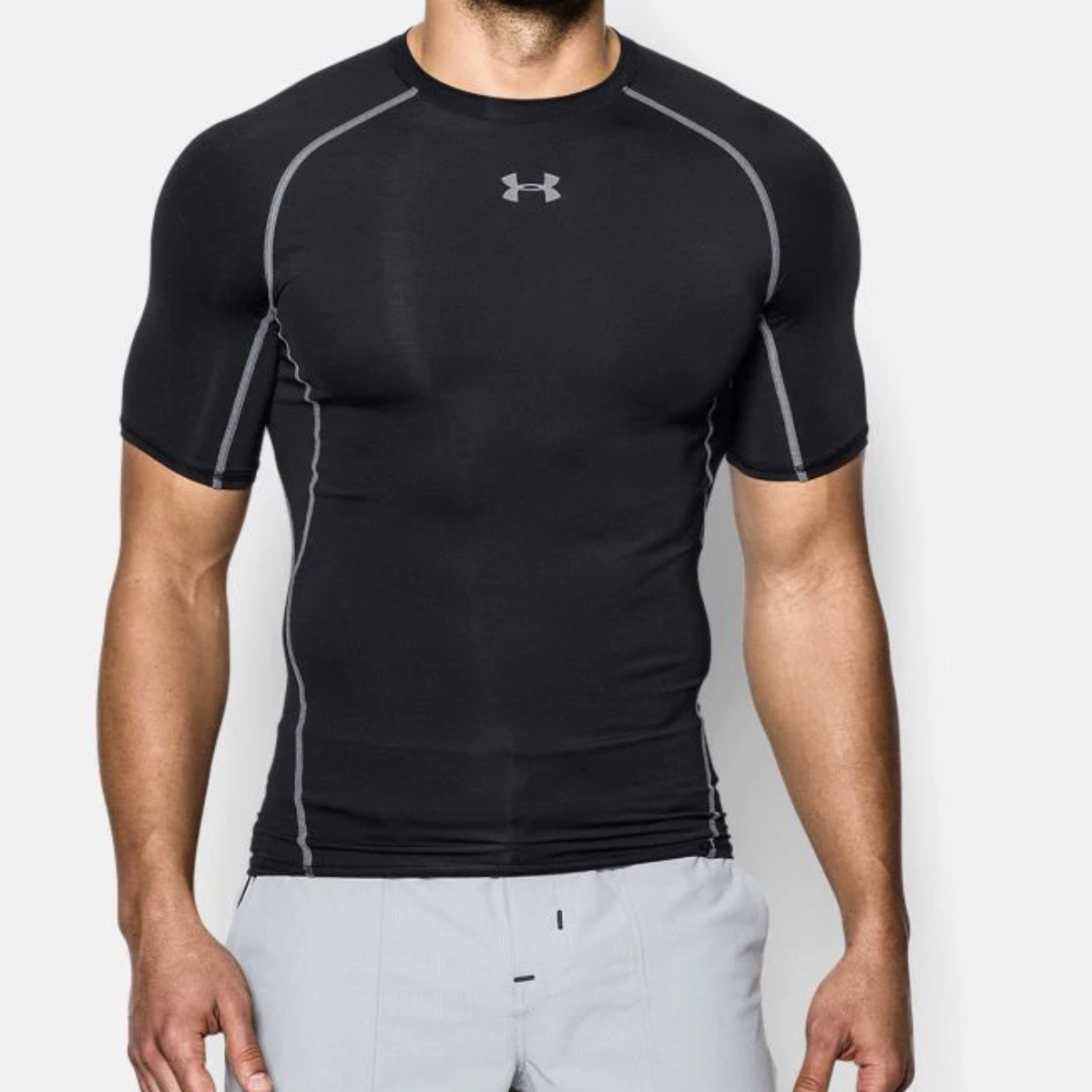 Компрессионный топ для фитнеса с короткими рукавами Under Armour HeatGear — новый стиль 1257468