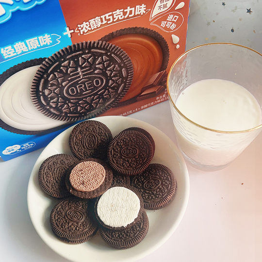 オレオ クラシック＆チョコレートサンドクッキー - 388g