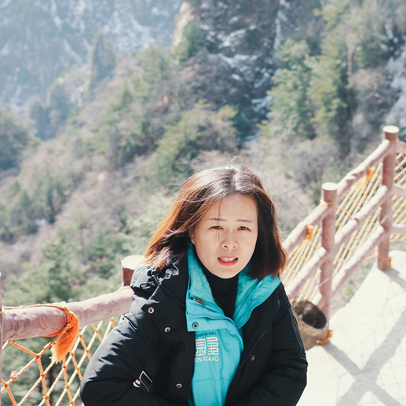 20人团洛阳老君山纯玩一日游 2+1航空座椅带充电头等舱座酒店接送