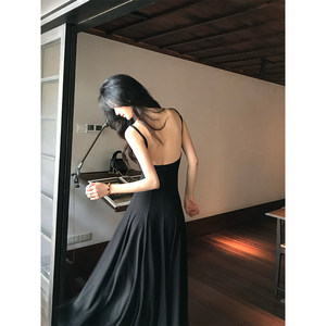 
Norain does not rain early spring square neck slim waist temperament dress women's summer high-end black suspender dress