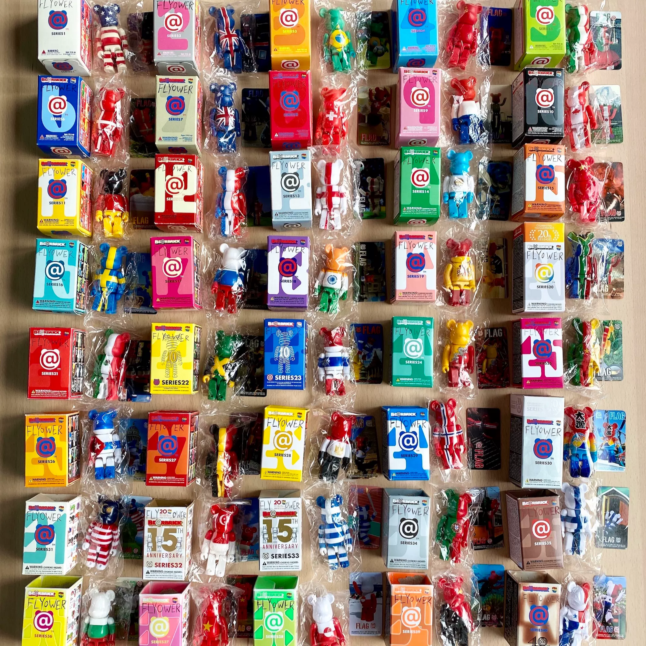 BE@RBRICK SERIES28 3箱 BE@RBRICK 1-47代国旗系列限量盲盒现货熊玩偶收藏系列