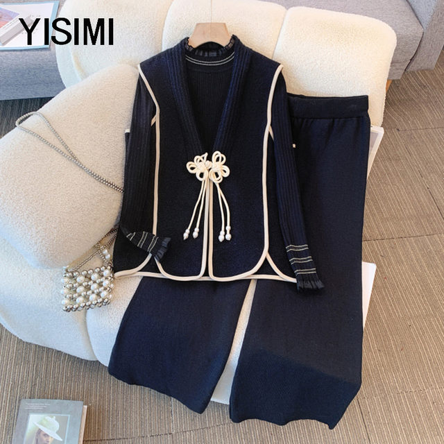 Middle-aged fat mothers autumn and winter new new Chinese style buckle vest three-piece set middle-aged loose wide-leg pants suit for women