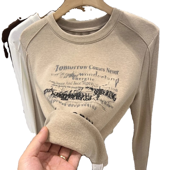 Letter print plus thin velvet long sleeve T-shirt for women