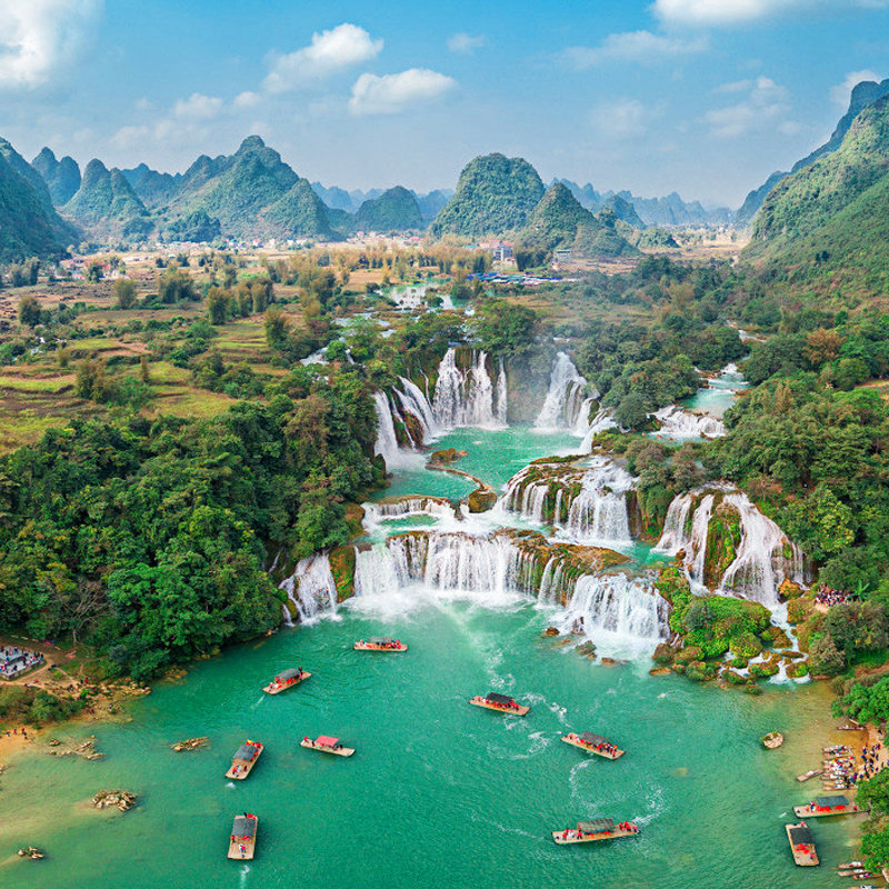 广西桂林+南宁+北海纯玩10天9晚+漓江阳朔/龙脊/德天/巴马/涠洲岛