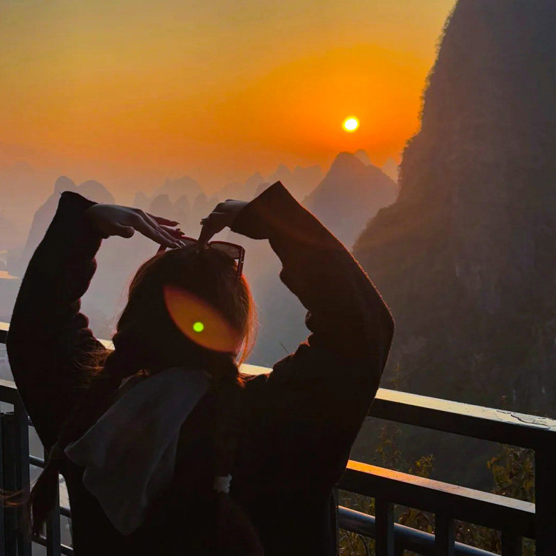 桂林阳朔相公山+门票往返专线纯玩一日游 观日出日落网红拍摄打卡
