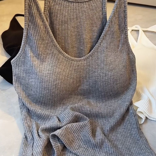 2025 autumn new European vertical striped cup suspender vest women's refreshing outfit temperament and beautiful back top