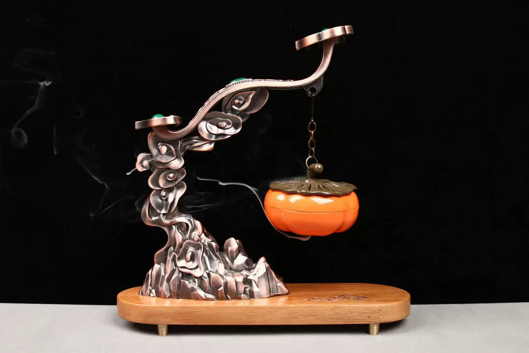 品名：鹤鸣九皋铜香炉尺寸:直径约10高约14.5口径约7 材质:黄铜