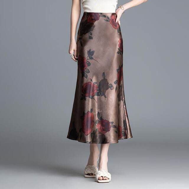 Retro printed satin fishtail skirt for women's summer 2025 new temperament long skirt hip-cover skirt new Chinese skirt