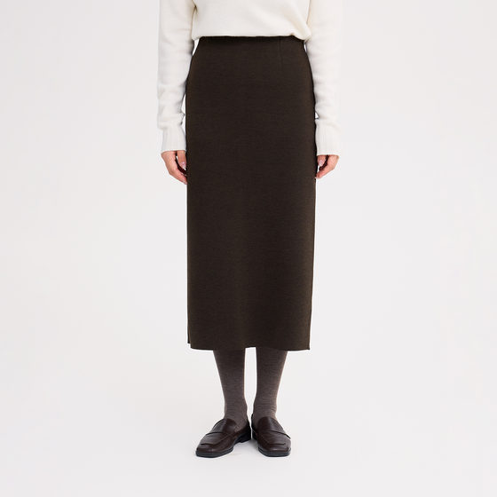 
REST HEART 2025 Autumn New Product High Waist Elastic Straight Skirt