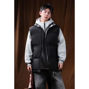 
OCW trendy brand plaid stitching stand-up collar cotton vest for men 2026 winter new casual loose thickened warm vest