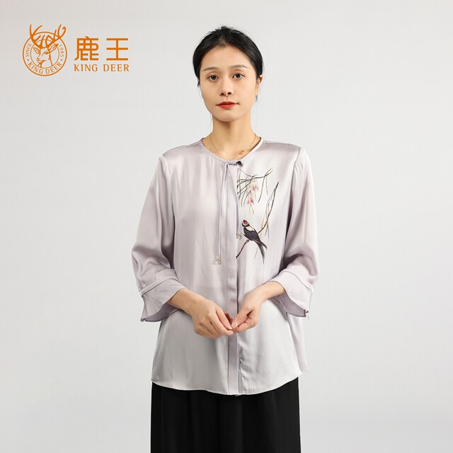 Deer King 25 spring and summer new women's round neck 100 mulberry silk top lace and quarter sleeve printed cardigan XS3068

