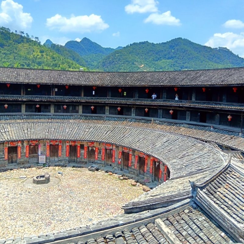 广东梅州一日游【2-6人私家团】花萼楼/泰安楼/雁南飞茶田