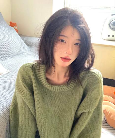 
Retro green! ins lazy style round neck pullover sweater women's autumn loose thickened long-sleeved sweater top trendy