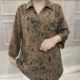 Summer Internet celebrity new style of meat covering retro floral loose large size lapel and quarter sleeve casual commuter mother top
