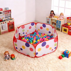 Children's folding tent for boys and girls to play house