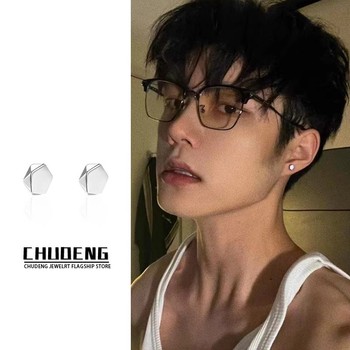 Artistic ear clip silver autumn and winter high-end magnetic ear bone clip men's cool style niche unique non-pierced earrings