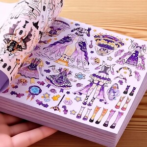 
High-looking dress-up stickers for girls and children, beautiful princess clothing stickers, dolls, clothes-changing, 3 to 6-year-old educational toys, makeup books, diy hand-pasted cartoon stickers, sticker books, brain-using books