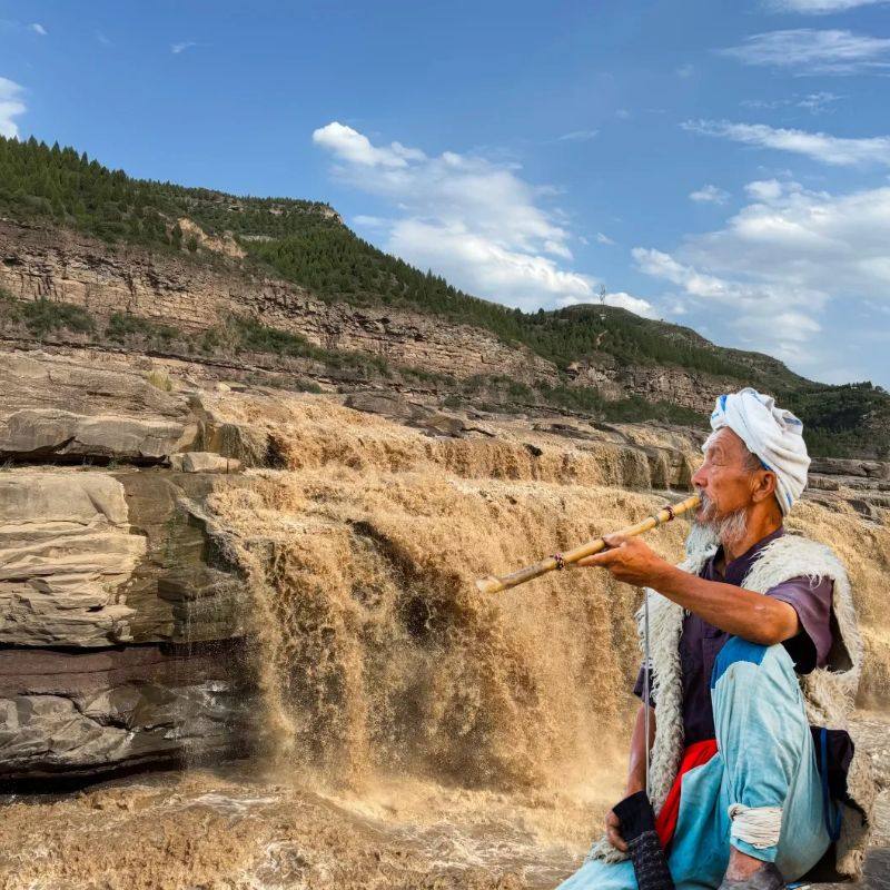 住知青炕房丨西安延安壶口两二日游陕北旅游壶口瀑布2天1晚跟团游