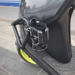 Suitable for Niu 9, Yadea, Tailg, Luyuan, Aima Modified Aluminum Alloy Water Bottle Handlebar Guard Bar Style Cup Holder