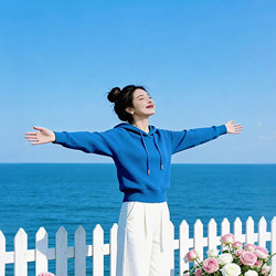 Spring Outfit for Petite Women: Blue Color-Enhancing Top 2026 Women's Loose Casual Versatile Long-Sleeve Hooded Short Sweatshirt