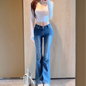 
9.8Winema Xiaoxue low-waisted magic pants, slightly flared buttock lifting, amazing elasticity + hot girl long-sleeved striped tee