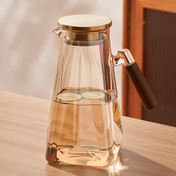 Glass Cold Water Jug, High Temperature Resistant, Large Capacity, Summer Water Storage Jug, Household Living Room Cold Water Jug, 2L