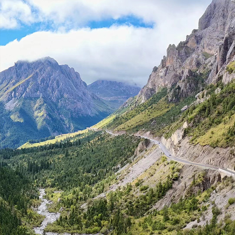 甘南旅游拼车4天扎尕那江迭路拉卜楞寺郎木寺甘加秘境花湖冶力关