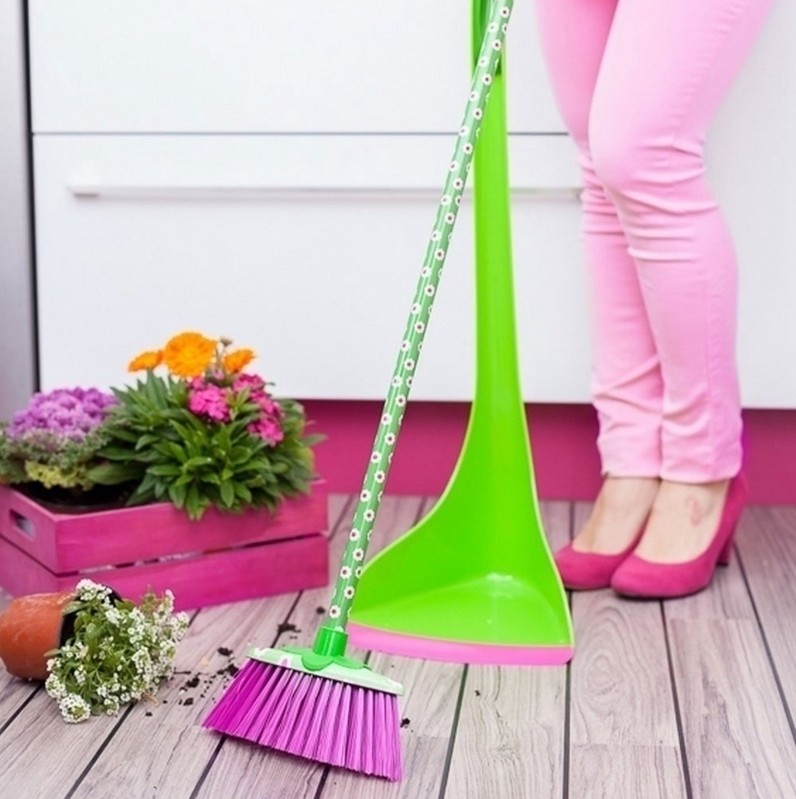 Vigar Flower Power Lobby Cleaning Set  Cleaning, Flower power, Brooms and  brushes