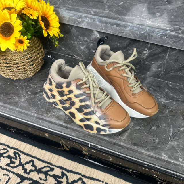 Mushroom purchase agent, leopard print splicing brown environmentally friendly thick-sole sports and leisure 35-digit, dust bag packaging