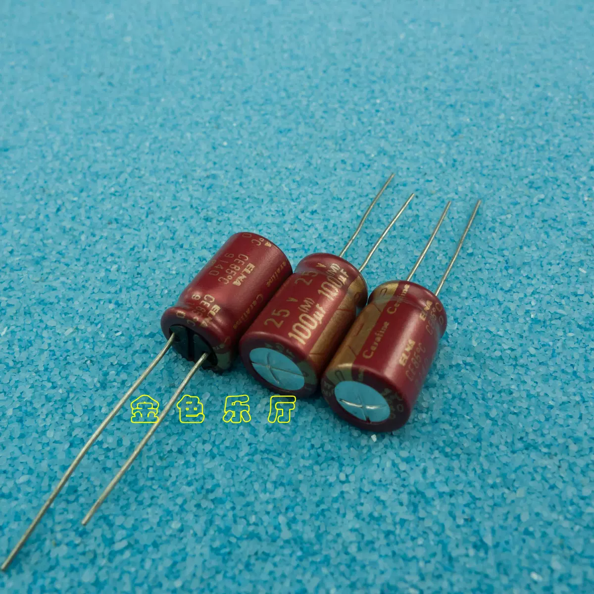 有货】4400uF/16V 美国化工(前思碧) 677D电解粗铜脚26φx68