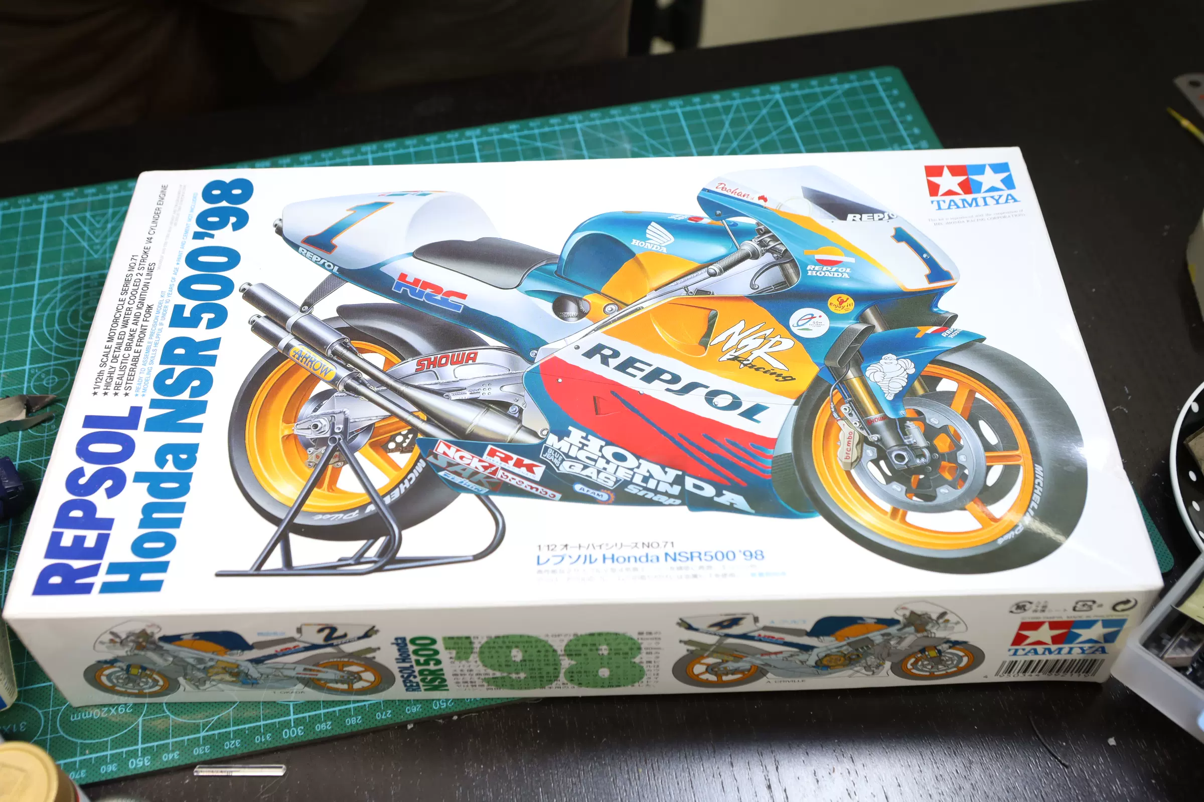 Tamiya 田宮摩托车拼装模型1 12本田nsr 500 98年杜汉 Tamiya 田宮摩托车拼装模型1 12本田nsr 500 98年杜汉