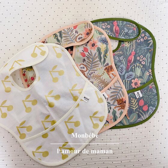 
monbebe Korea imported baby products waterproof bib bib cherry rainforest
