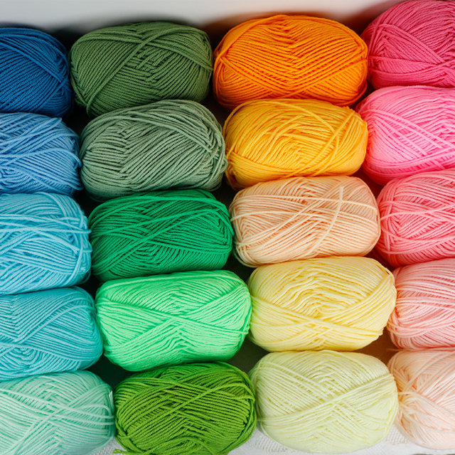 Baby 4-strand milk cotton self-woven scarf medium thick thread ball blanket crochet diy wool hand-knitted material bag