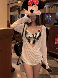 
Women's swimsuit striped split bikini three-piece set, stunning cover-up, conservative boxer briefs, vacation hot spring swimsuit